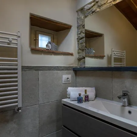 Cristina Modern With Private Pool Villa *